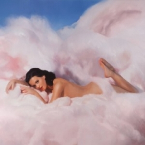 Katy Perry: Prime immagini di Teenage Dreams