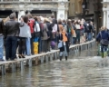 Venezia: marea sostenuta toccati 148-149 cm in un'ora