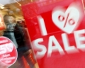 Codacons: Rischio crollo consumi -20%, anticipare i saldi