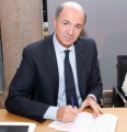 Passera: Troppe tasse per chi le paga,premio a chi investe