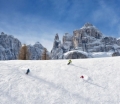 Si apre la stagione sciistica sulle Alpi, a breve anche in Appennino ()