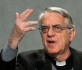 Lombardi (Vaticano): Bambini hanno bisogno di padre e madre