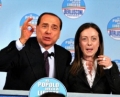 Meloni a Berlusconi: Non rovinare tutto, folle rifare Fi-An