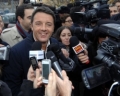 Renzi vota di mattina: ho 'fregato' i giornalisti