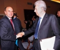 Bersani aspetta mosse Monti ma manda segnali apertura