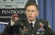 Petraeus, un sex-gate che sembra una trappola